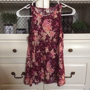 Old navy floral tank top